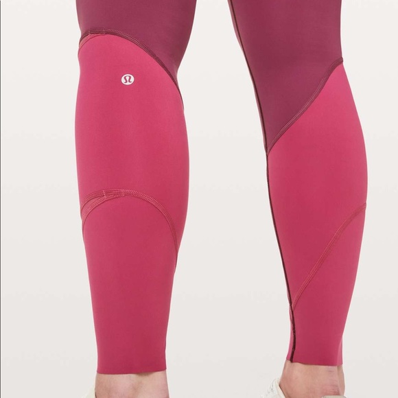 Lululemon Colour Me Ombre Tight *28"
Dark Adobe / Blush Berry / Violet Red - Picture 2 of 4